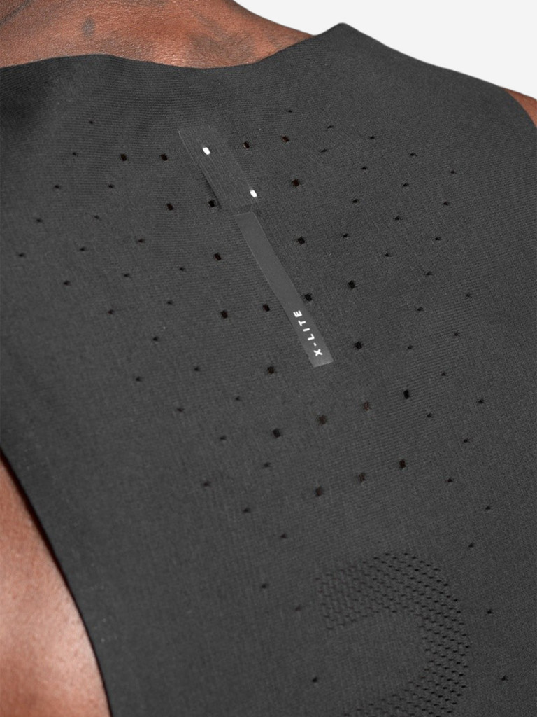 Майка 2XU Light Speed React Singlet