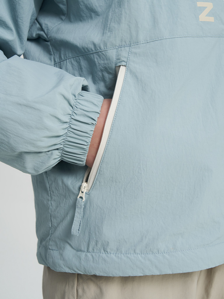 Легкая куртка для девочек оверсайз Northland