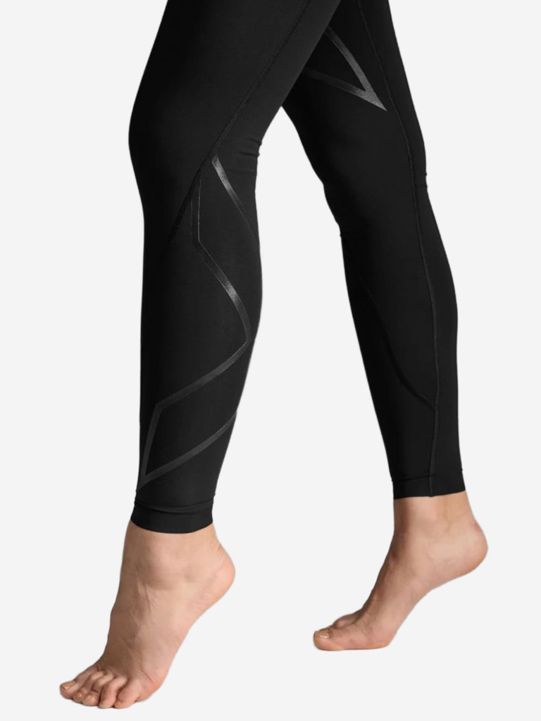Компрессионные тайтсы 2XU Refresh Recovery Compression Tights Black