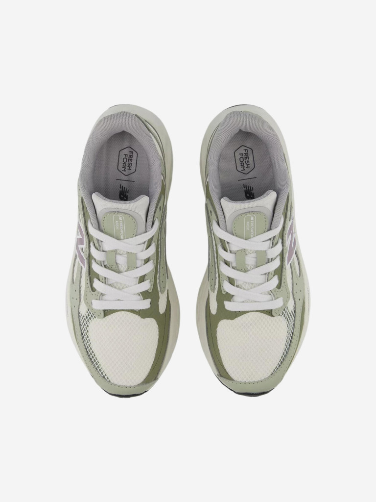 Кроссовки женские New Balance WARISTD4