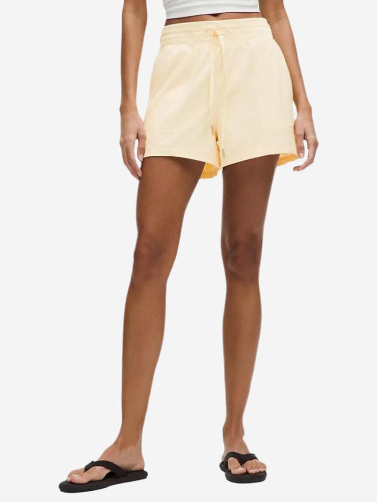 Шорты Lululemon Dance Studio Short 3.5"