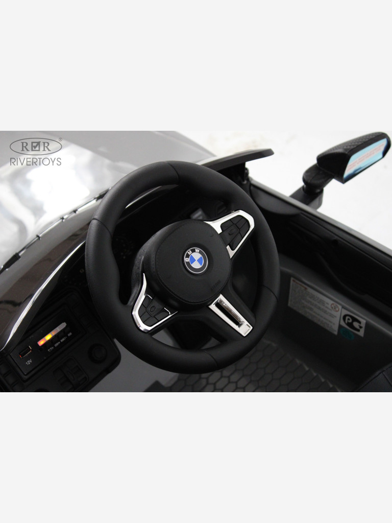 Детский электромобиль RIVERTOYS BMW M4 (A004AA) серый