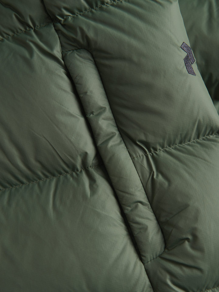 Пуховик мужской Peak Performance Frost