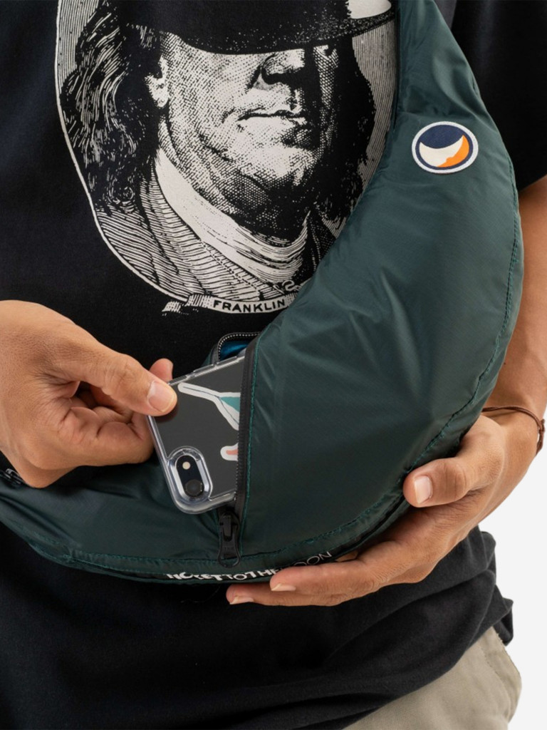Сумка TICKET TO THE MOON sling bag Water Resistant, Green