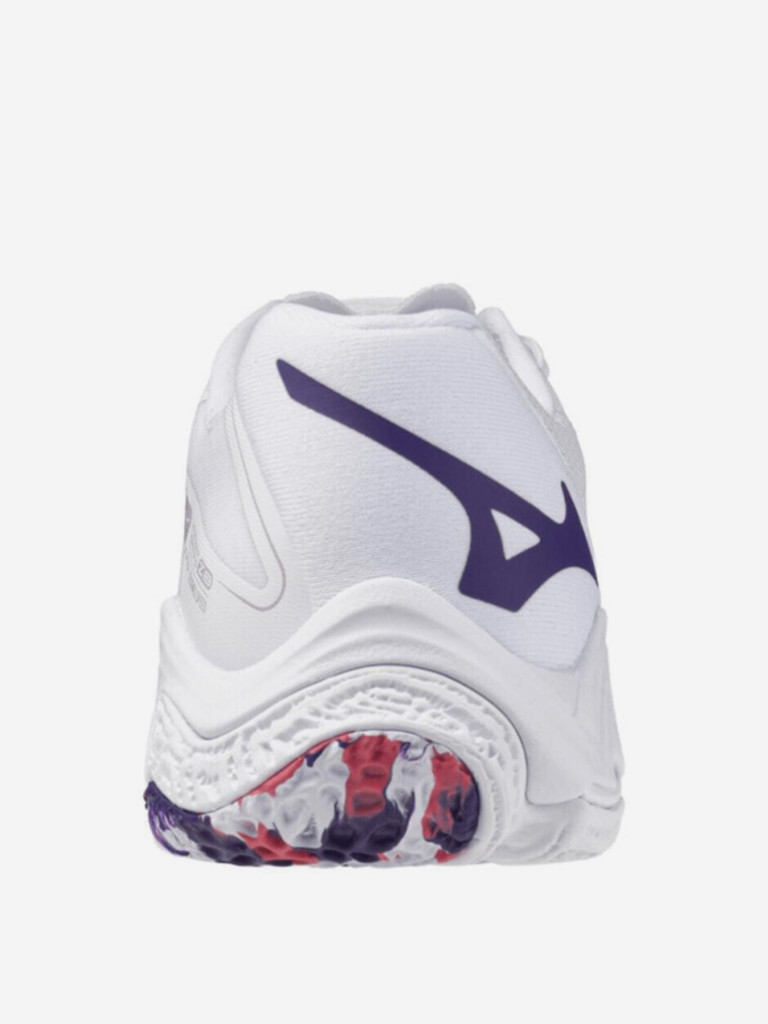 Кроссовки Mizuno Wave Lightning Z8