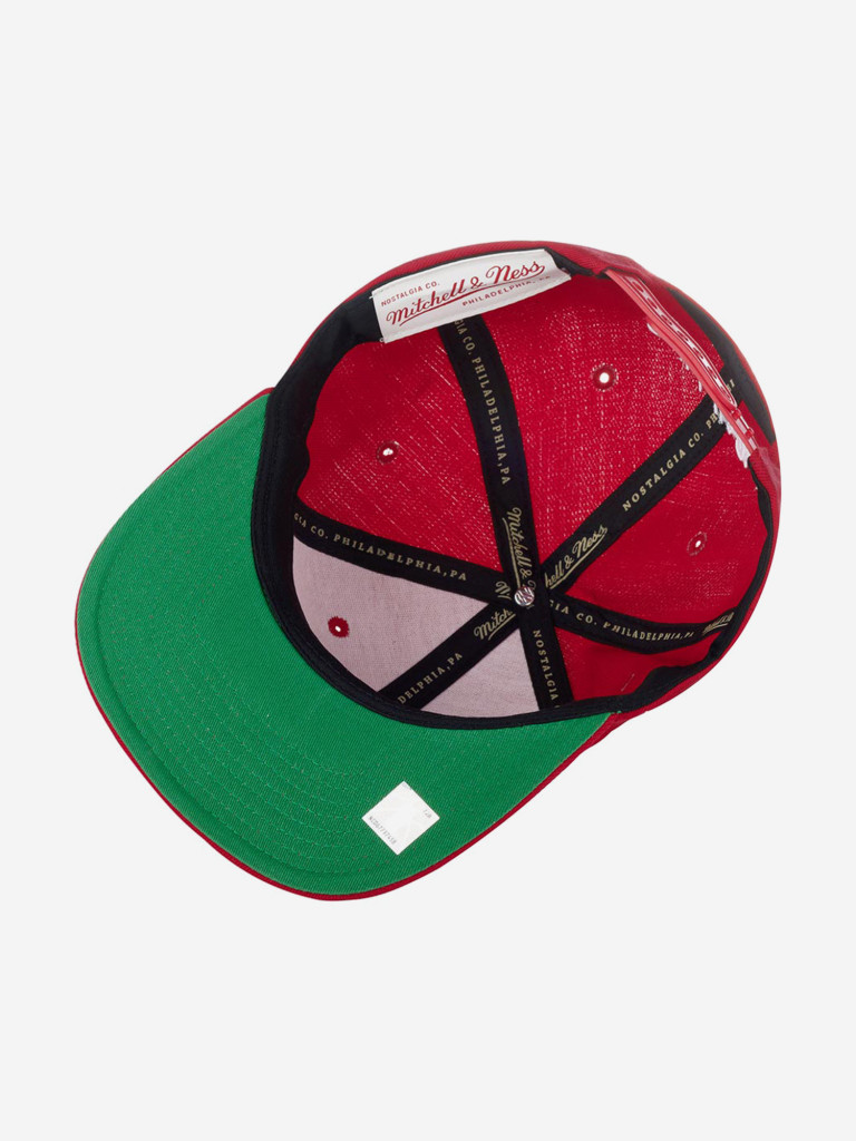 Бейсболка с прямым козырьком MITCHELL NESS HHSS3258-CBUYYPPPRED1 Chicago Bulls NBA (красный)