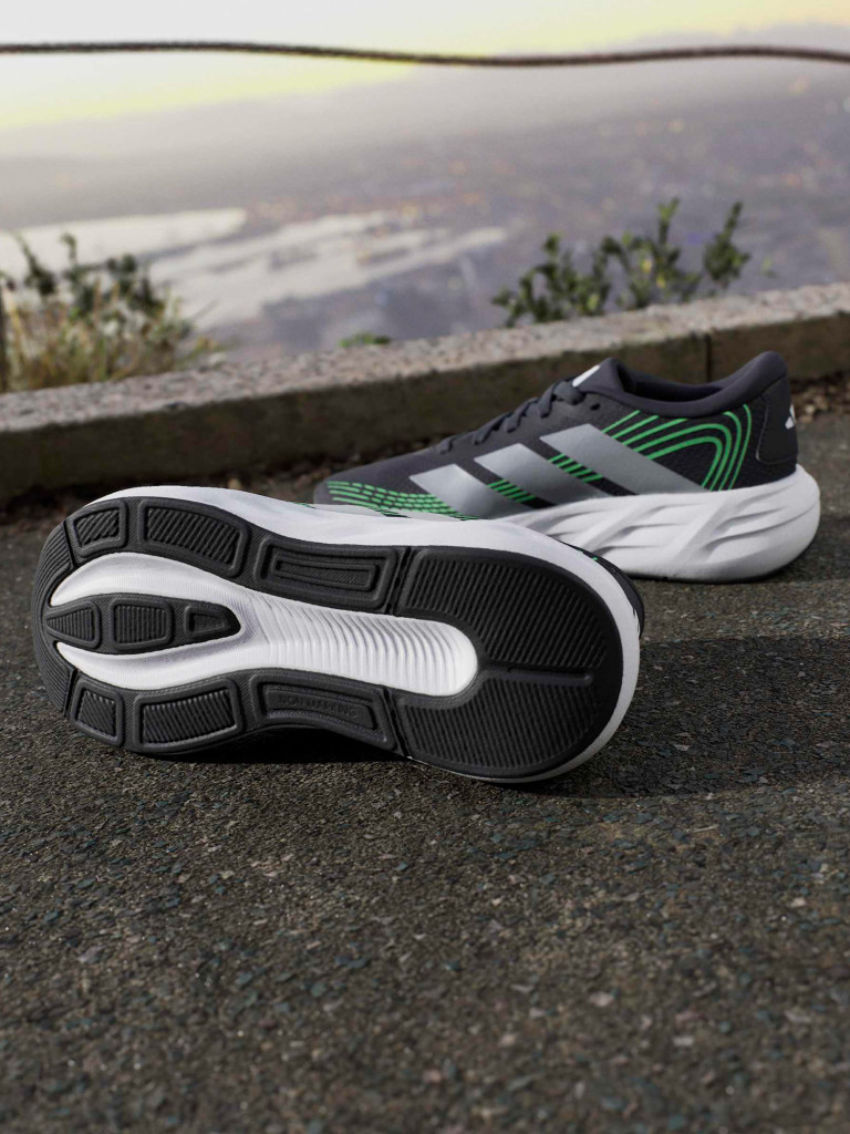 Кроссовки детские adidas Galaxy 8