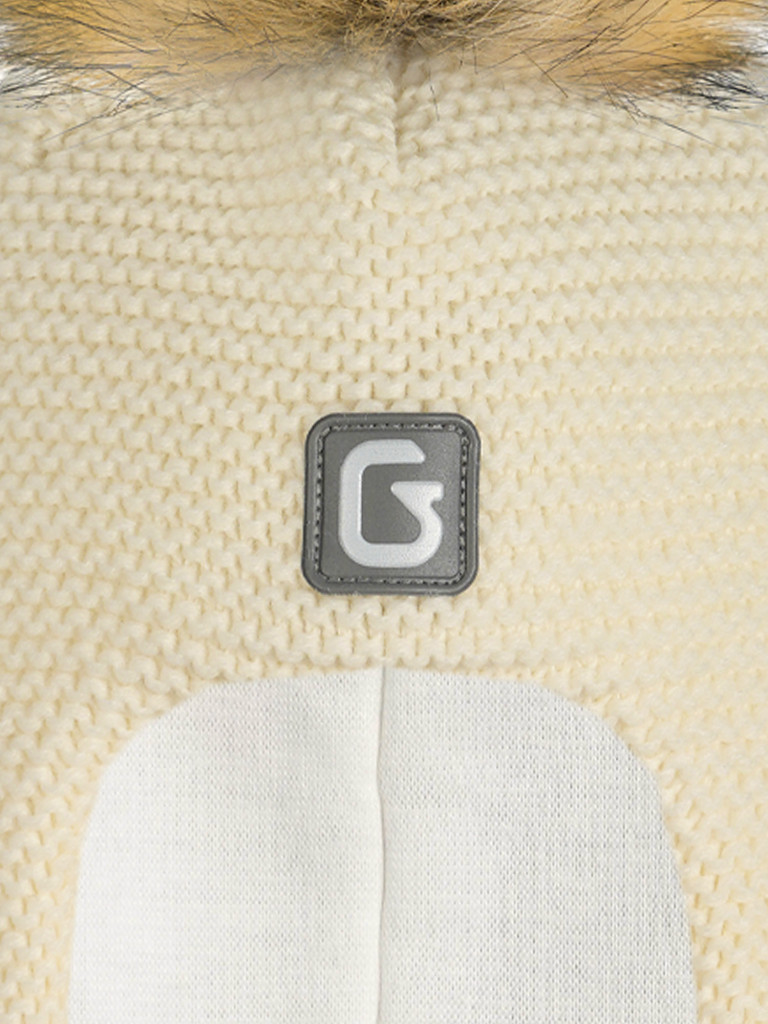 Шапка-шлем для девочки GUSTI GW24AC1193G-MILK