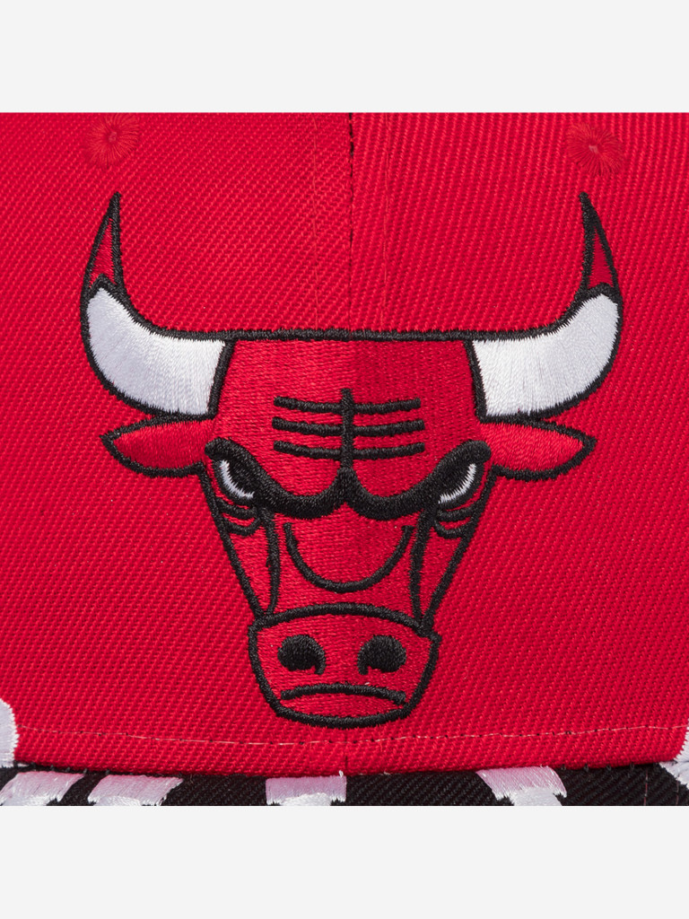 Бейсболка MITCHELL NESS HP10368-CBURED1 Chicago Bulls NBA (красный)