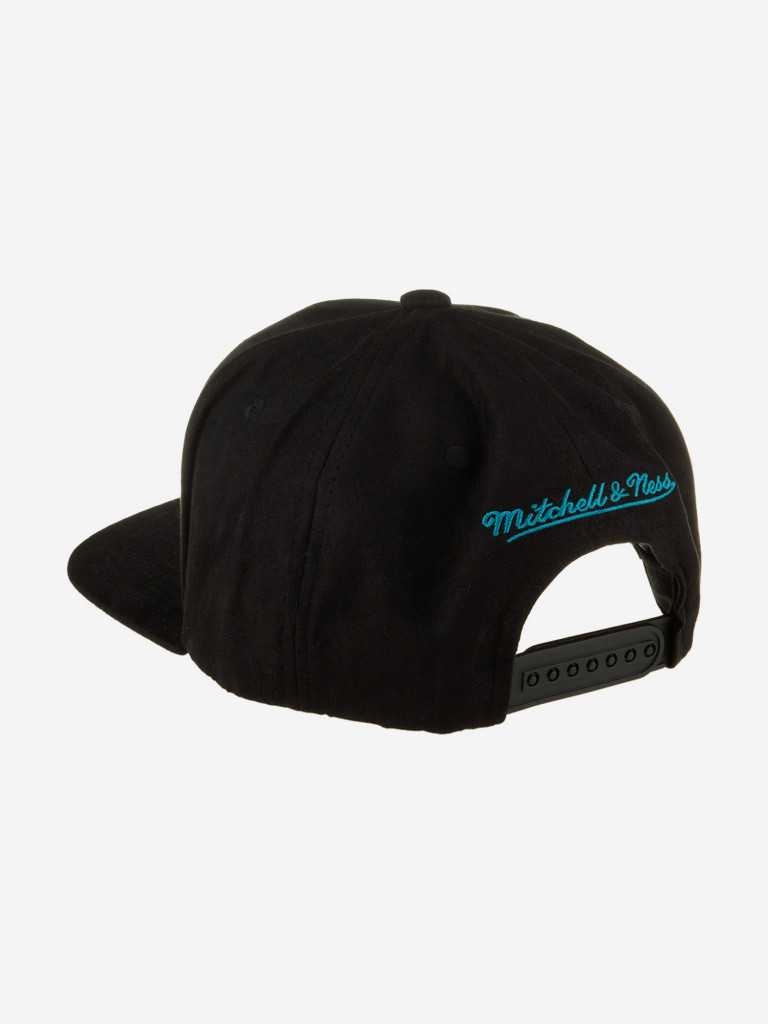 Бейсболка с прямым козырьком MITCHELL NESS HHSS7358-SJSYYPPPBLCK San Jose Sharks NHL (черный)
