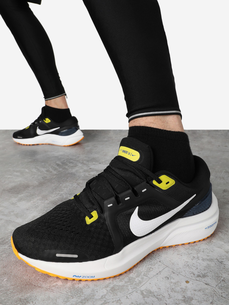 Кроссовки мужские Nike Zoom Vomero 16