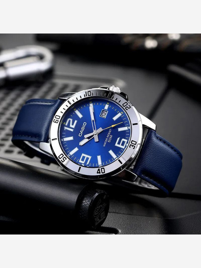 Наручные часы CASIO