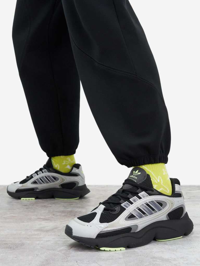 Кроссовки женские adidas Ozmillen