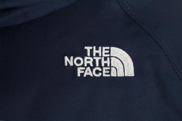 Пуховик женский The North Face