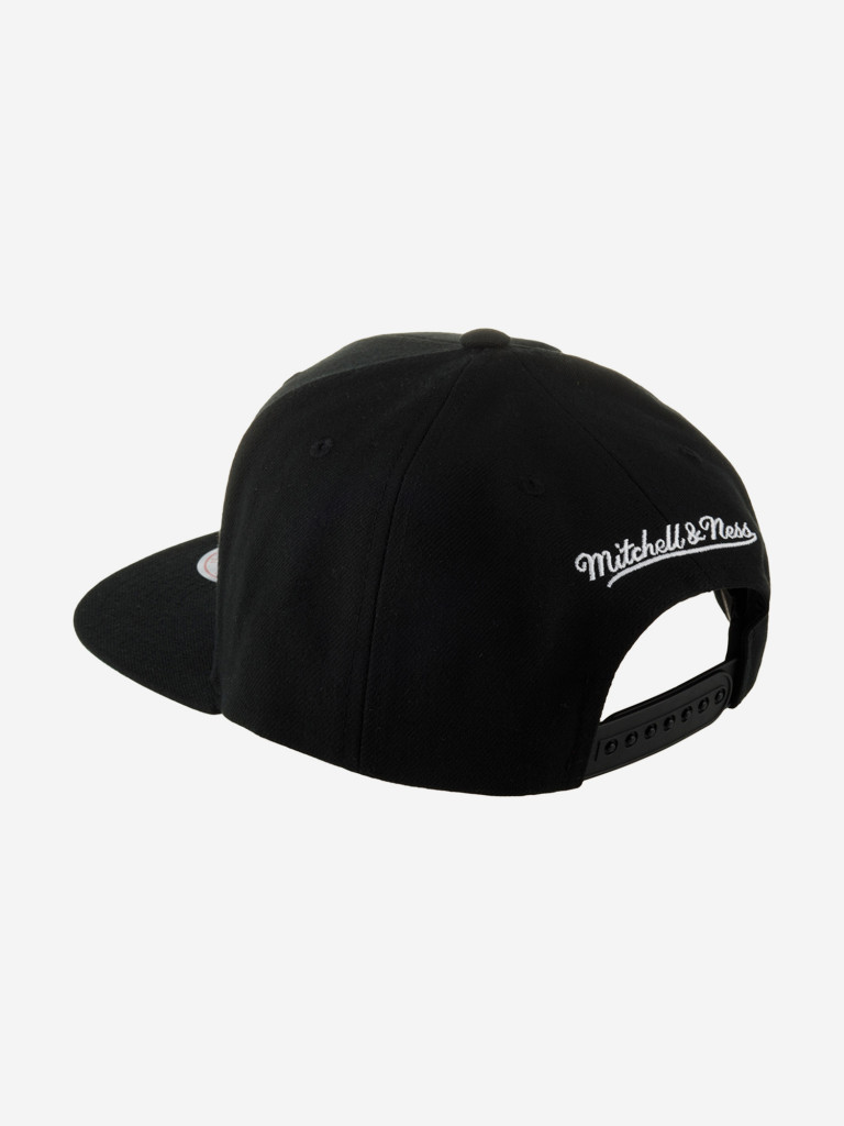 Бейсболка с прямым козырьком MITCHELL NESS HHSS6047-BNEYYPPPBLCK Brooklyn Nets NBA