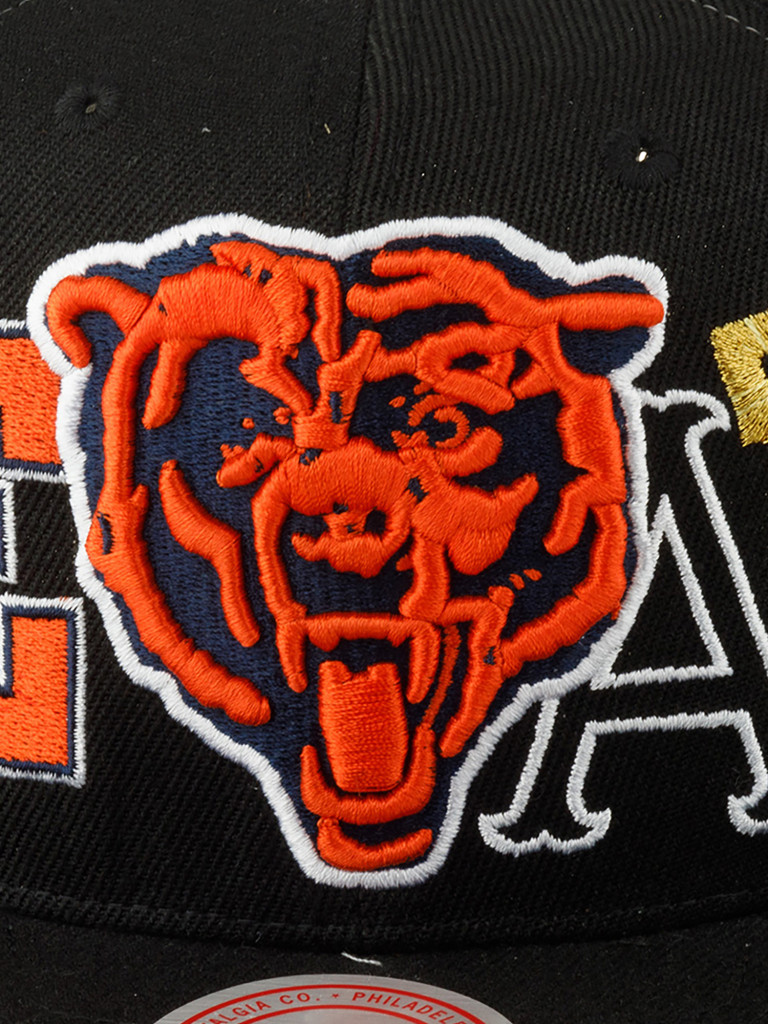 Бейсболка с прямым козырьком MITCHELL NESS HHSS1211-CBEYYPPPBLCK Chicago Bears NFL (черный)