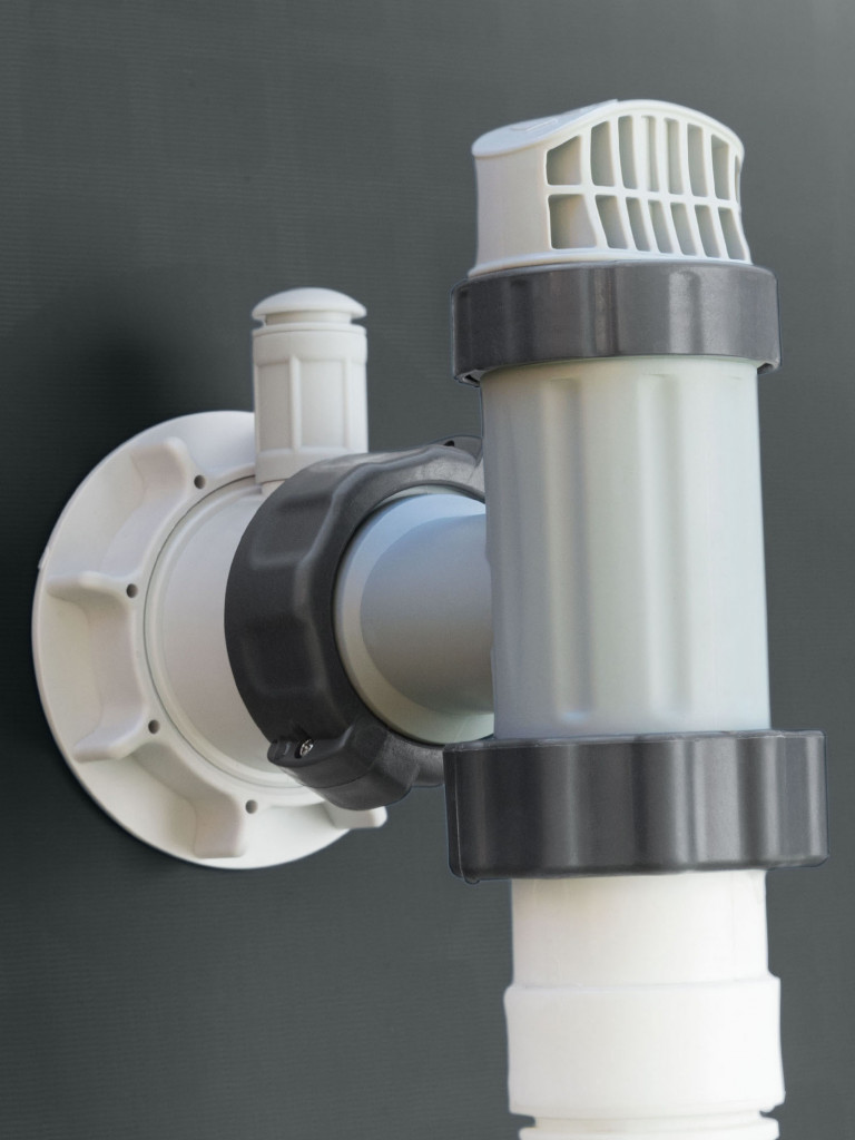 Бассейн каркасный Intex, 488х122 см, фильтр-насос песчаный 5.7м³, лестница, подстилка, тент