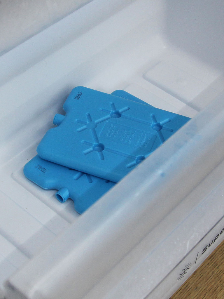 Аккумулятор холода EZ COOLERS Ice akku, 400 г, комплект 2 шт по 200 гр