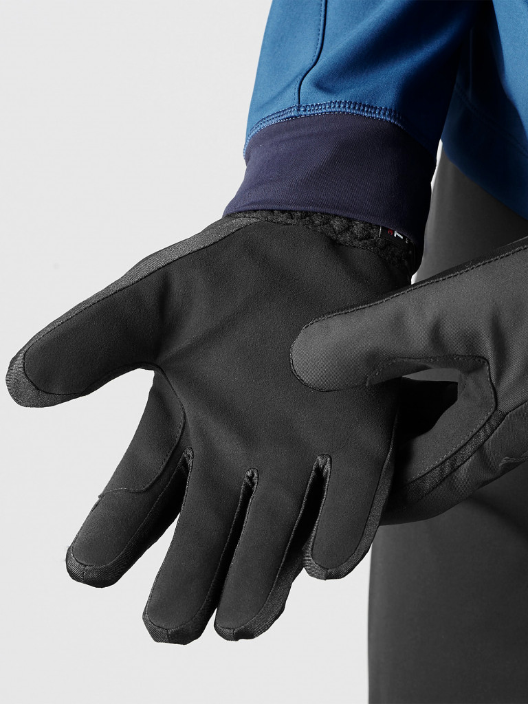 Перчатки Salomon