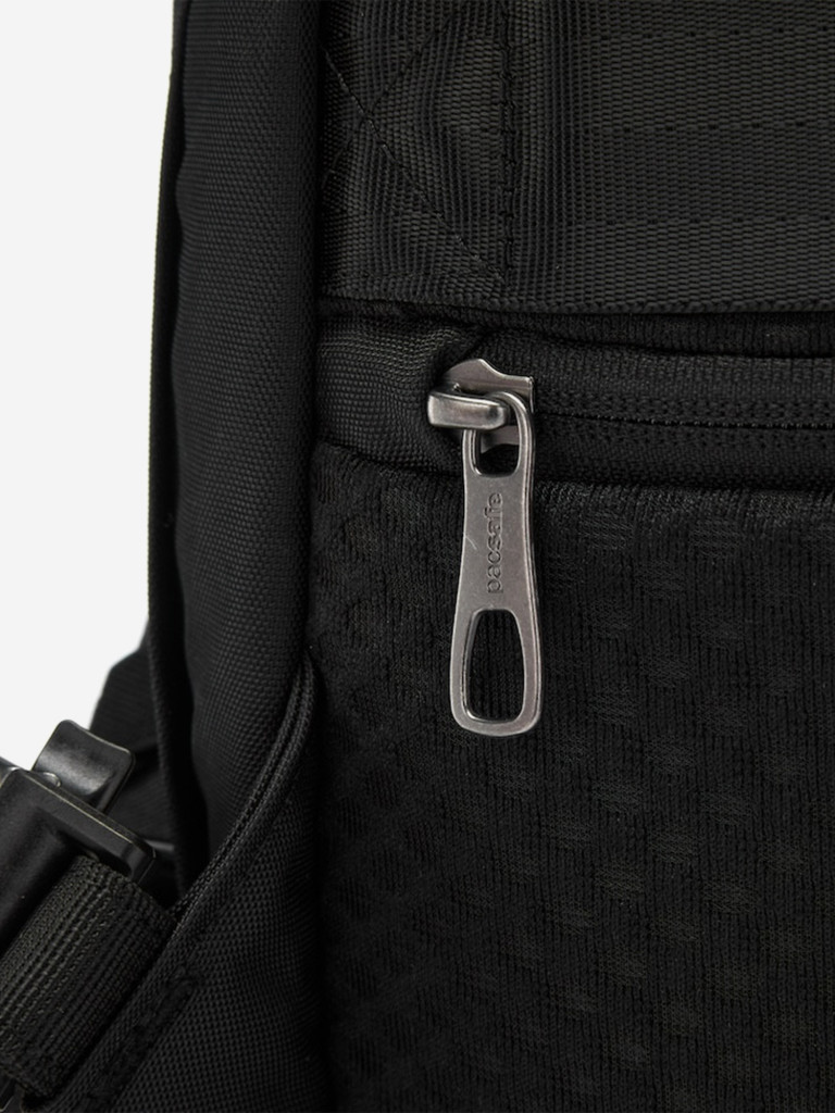 Рюкзак антивор Pacsafe V 16L All-around Backpack, черный, 16 л.