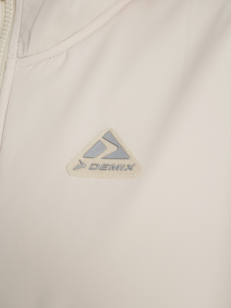 Легкая куртка женская Demix Discover