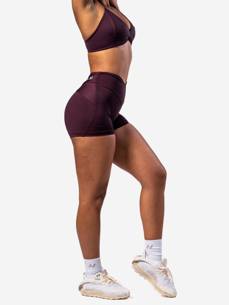 Шорты женские Nebbia V-shaping Belt Shorts STRONG BEAUTY 428