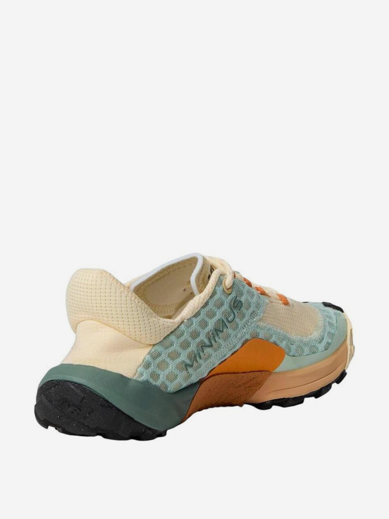 Кроссовки женские New Balance Minimus Trail