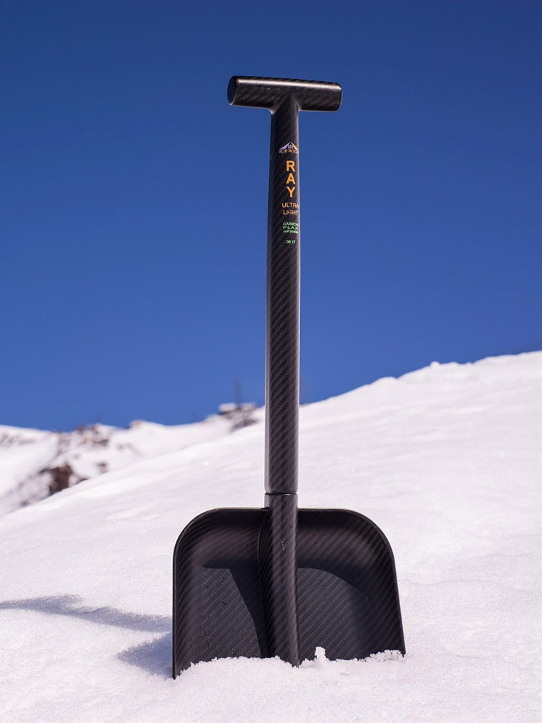 Карбоновая лавинная лопата "RAY Ultralight" 55 см ICE ROCK