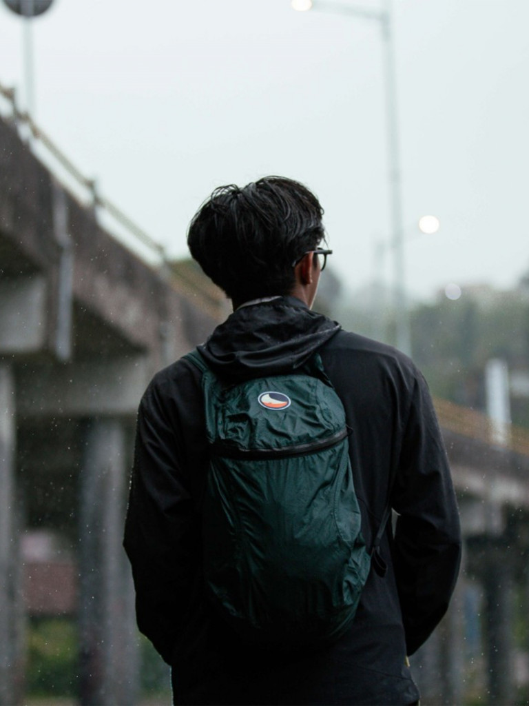 Рюкзак TICKET TO THE MOON Mini 15L water resistant, dark green