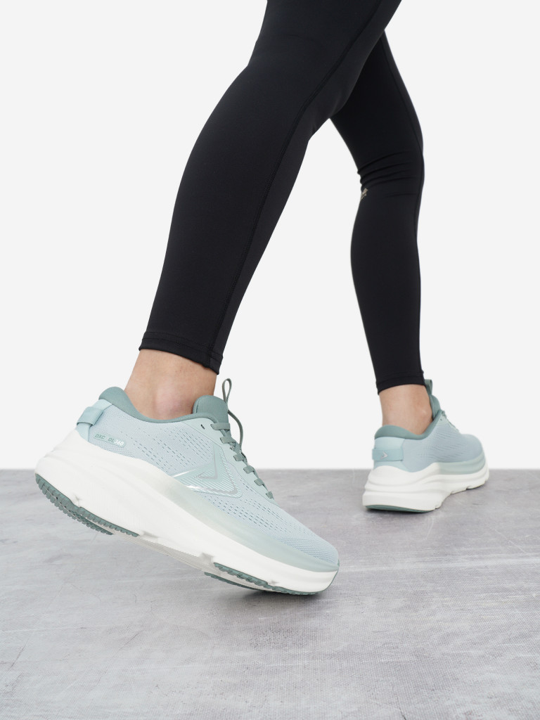 Кроссовки женские Demix Space