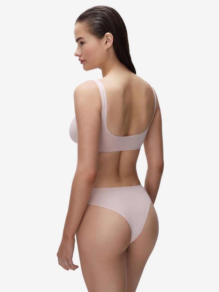 Топ на широких бретелях belle you