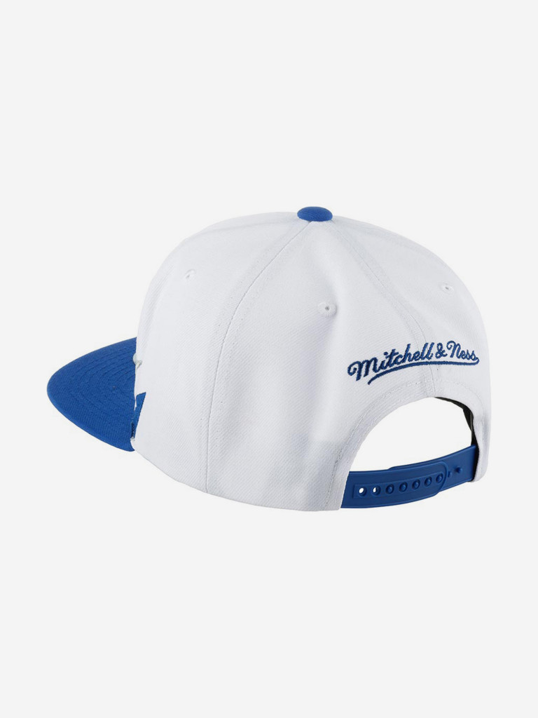 Бейсболка с прямым козырьком MITCHELL NESS 6HSSSH22088-TMLWHIT Toronto Maple Leafs NHL (белый)