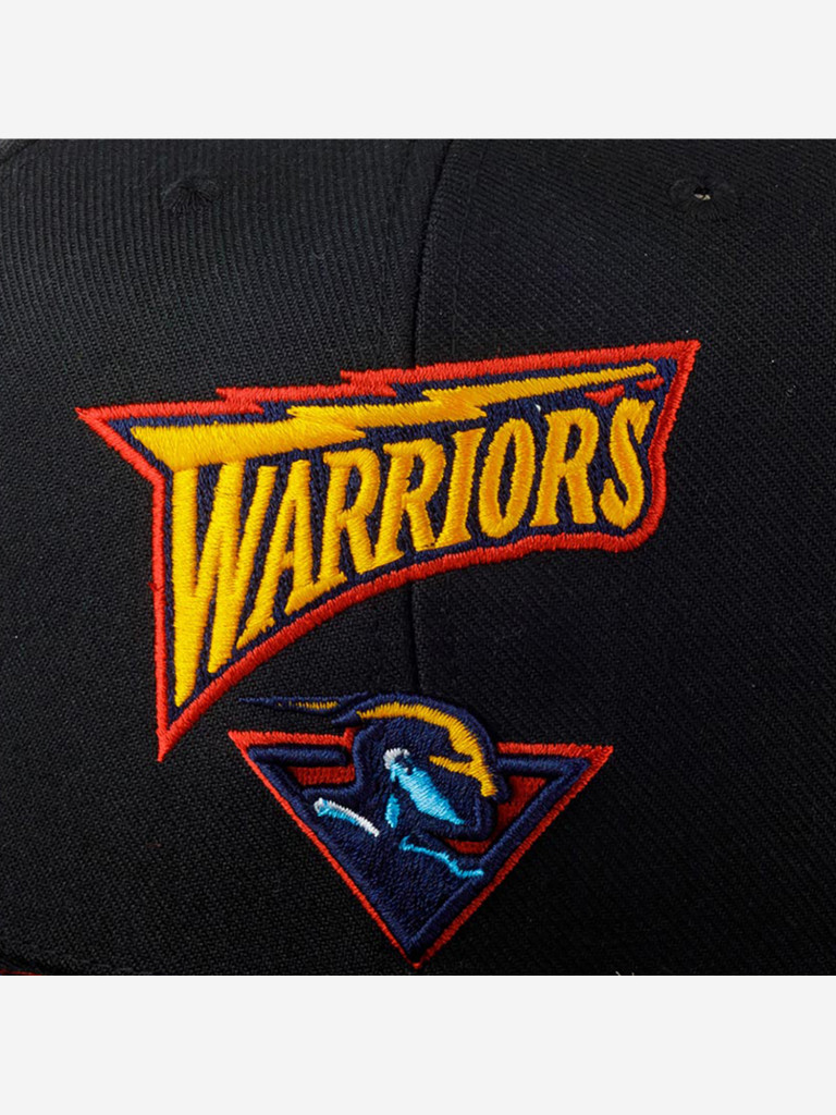 Бейсболка с прямым козырьком MITCHELL NESS HHSS2997-GSWYYPPPBLCK Golden State Warriors NBA