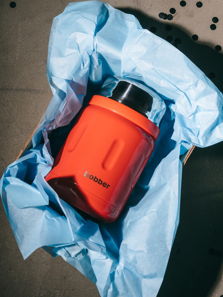 Термос вакуумный для еды BOBBER Jerrycan 700 мл, тепло до 14 часов, красный