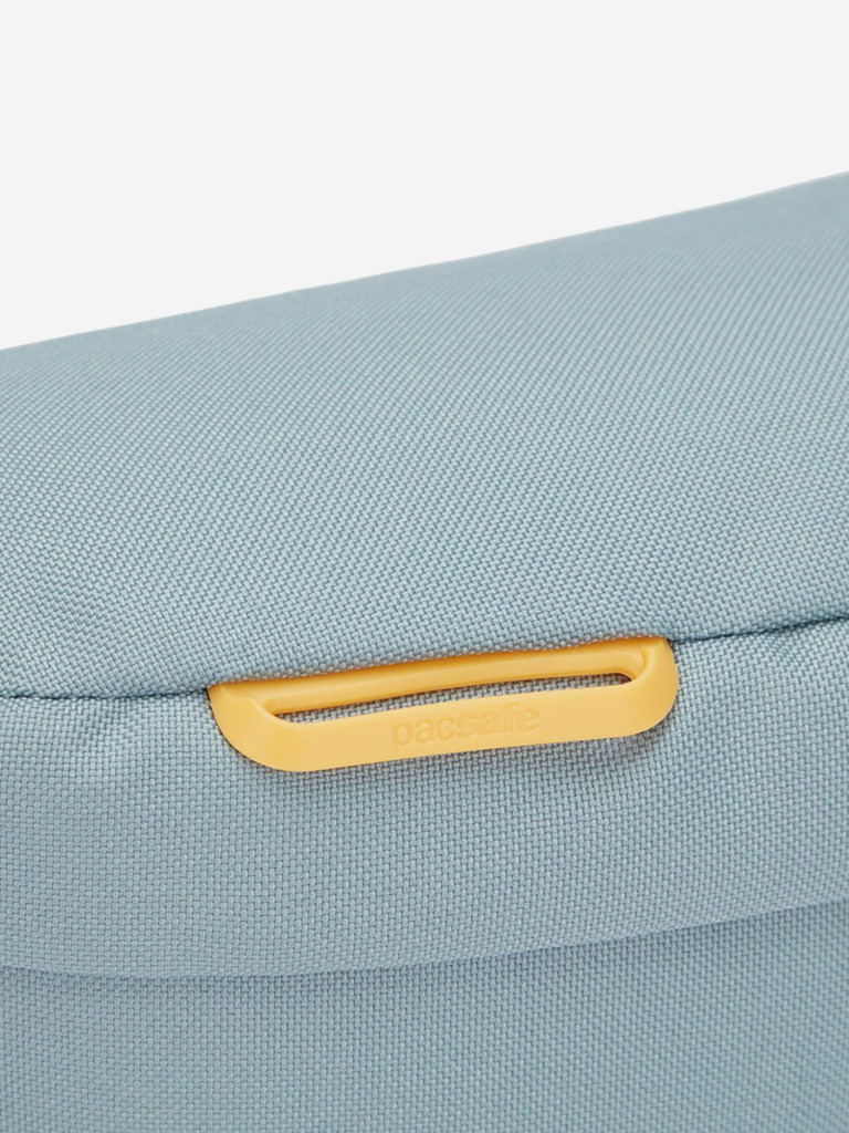 Сумка слинг антивор Pacsafe Go Sling, Fresh Mint, 2.5 л.