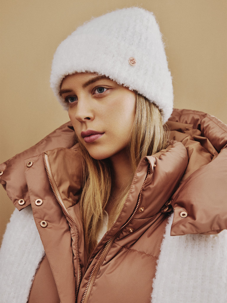 Шапка женская Sensana