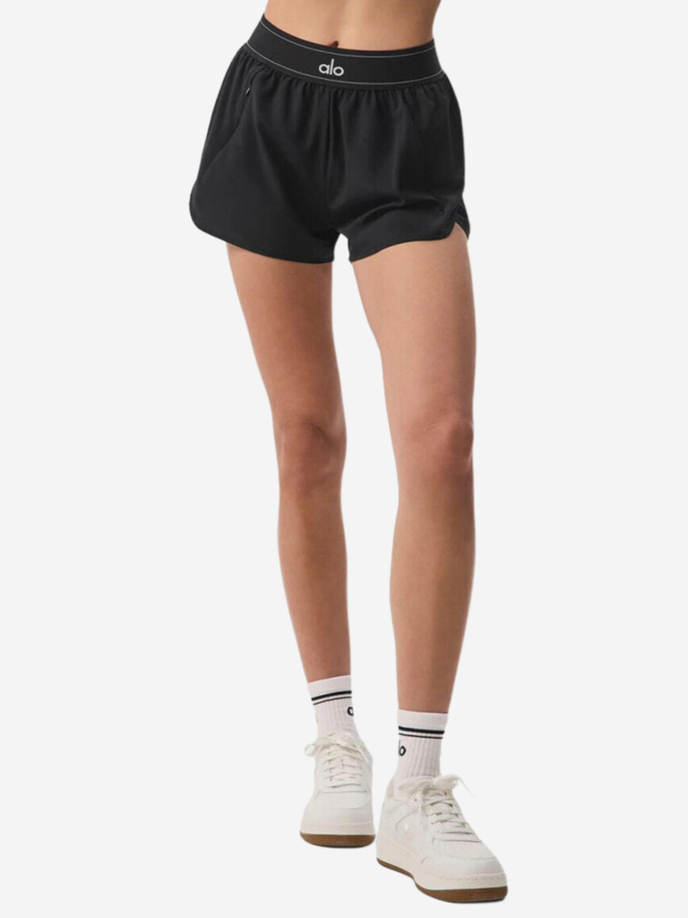 Шорты женские Alo Yoga Match Point Short