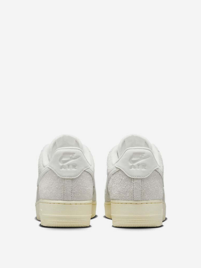 Кроссовки Nike Air Force 1 07 LX Phantom