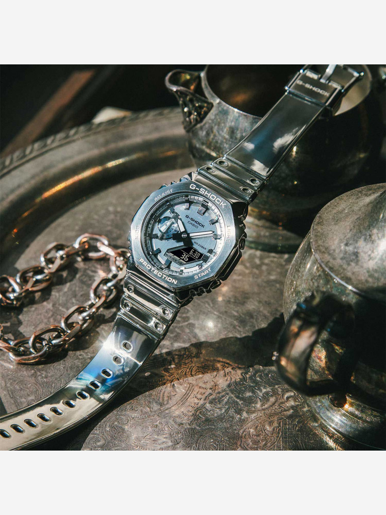 Спортивные часы CASIO G-SHOCK GM-2100YM-8A