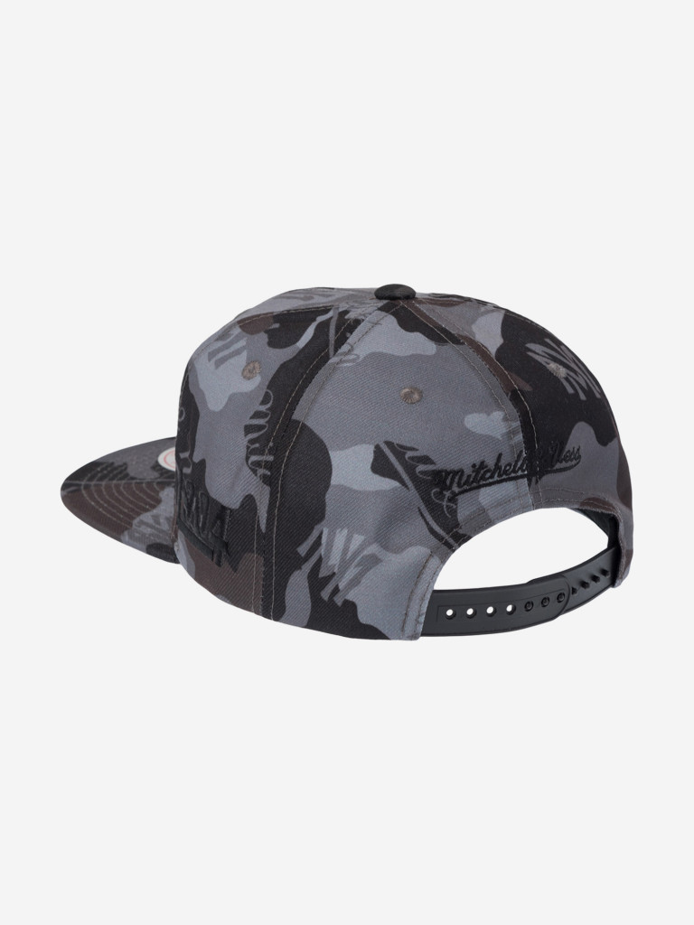 Бейсболка MITCHELL NESS HHSS5006-MNNYYPPPBLCK