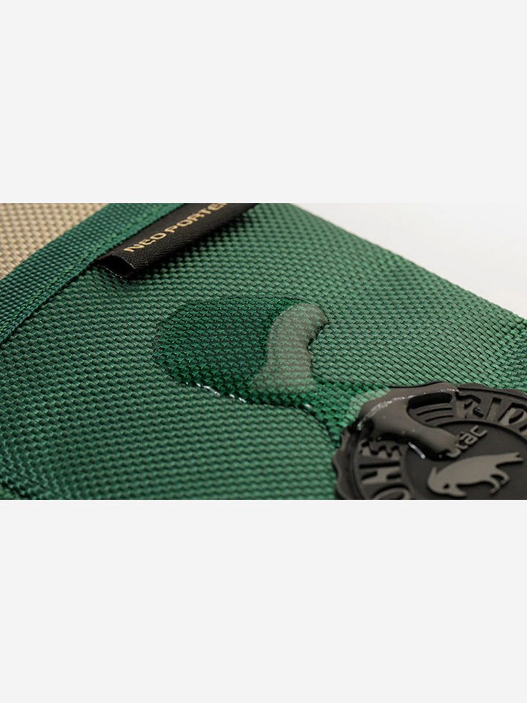 Чехол для телефона Ulac Touring Case Dark Green-Fango Steel