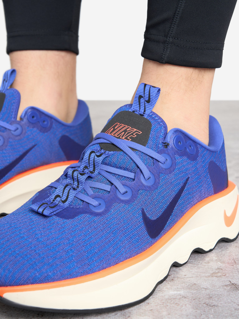 Кроссовки мужские Nike MotIVa