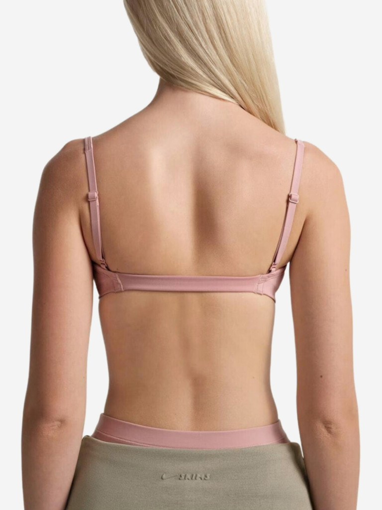 Топ женский Nike SKIMS