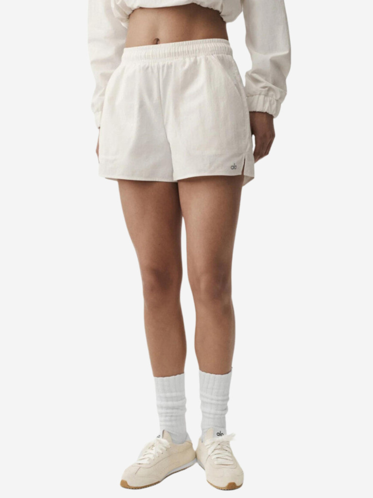 Шорты женские Alo Yoga Alumni Short