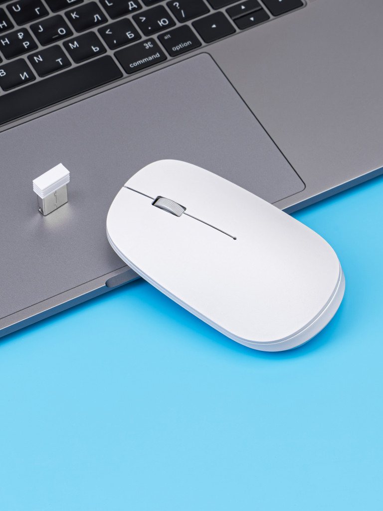 Мышь беспроводная Deppa Silent Mouse 2.4G / Bluetooth 5.1, 500 мА-ч, DPI