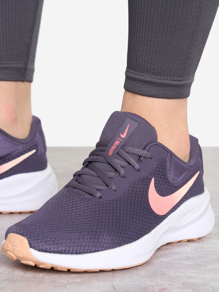 Кроссовки женские Nike Revolution 7