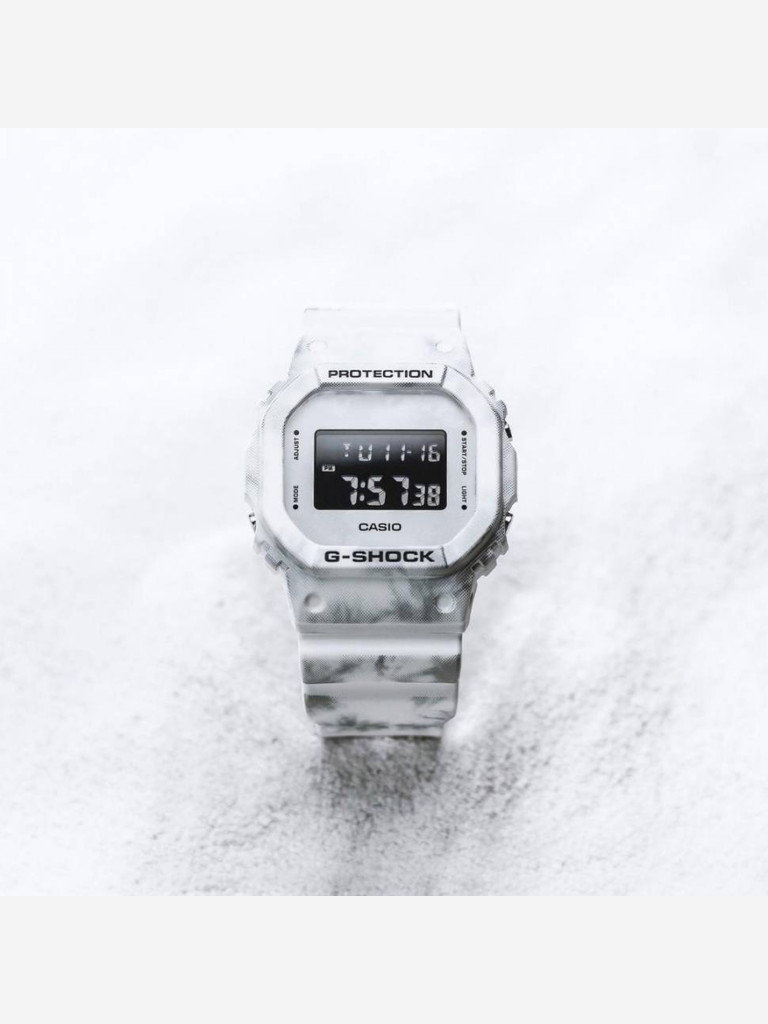 Спортивные часы CASIO G-SHOCK DW-5600GC-7E