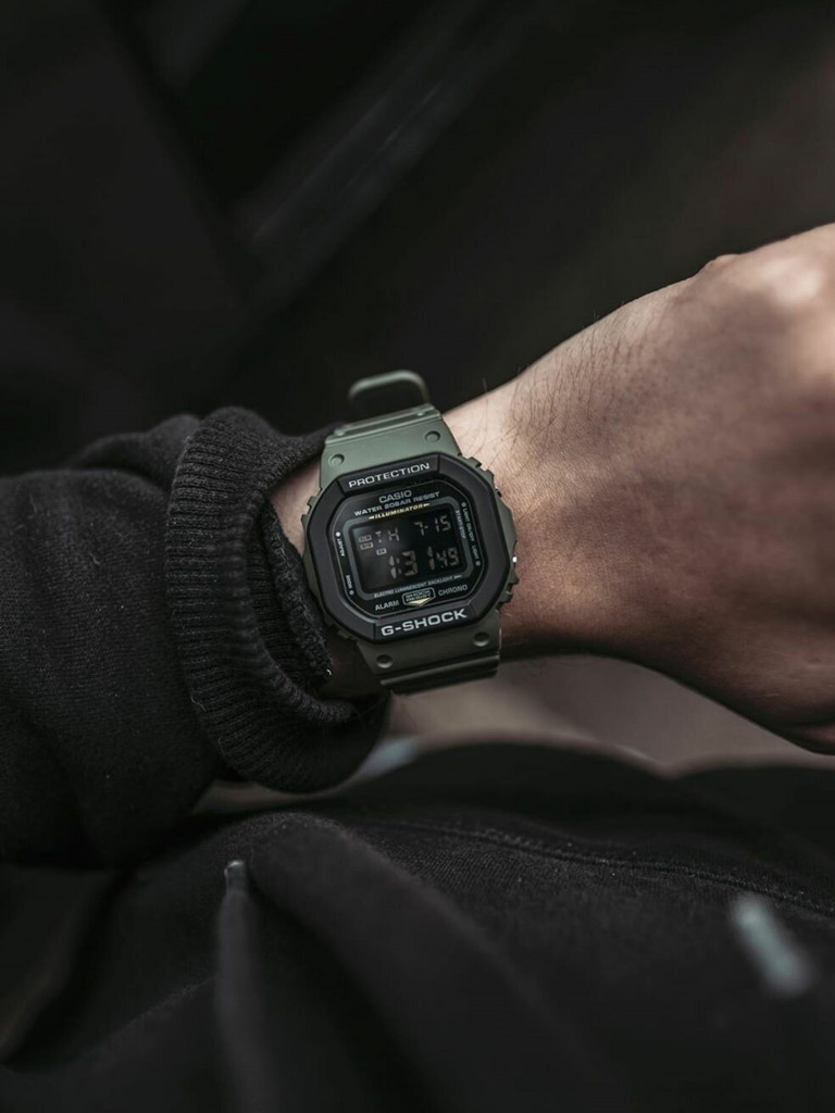 Спортивные часы CASIO G-SHOCK DW-5610SU-3E