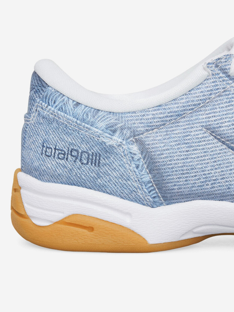 Кроссовки женские Nike Total 90