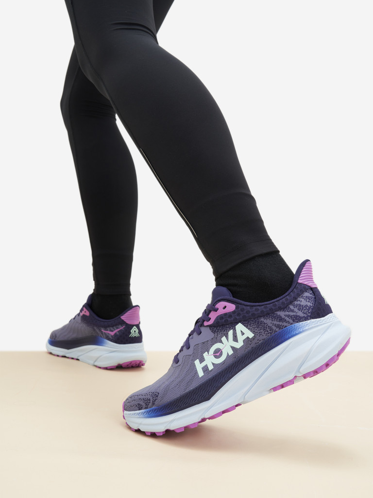 Кроссовки женские Hoka One One Challenger ATR 7